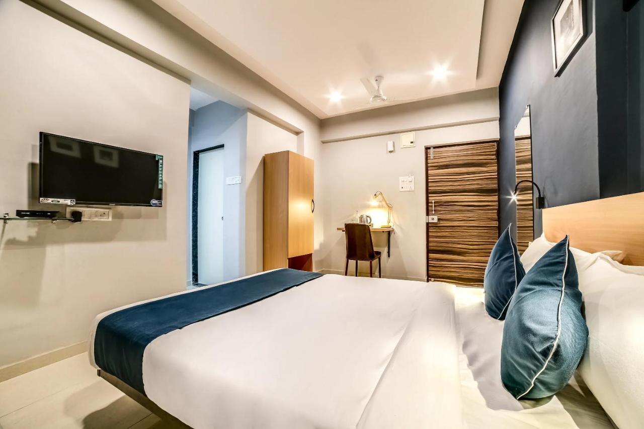 Hotel Bhumi World Bhiwandi 외부 사진